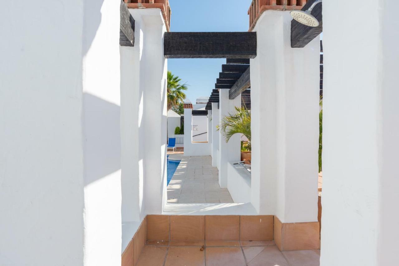 Luxury Duplex- 7 Minutes From The Beach Торемолинос Екстериор снимка